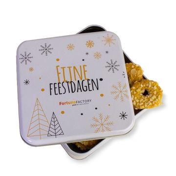 Cakeblik met kerstkransjes open